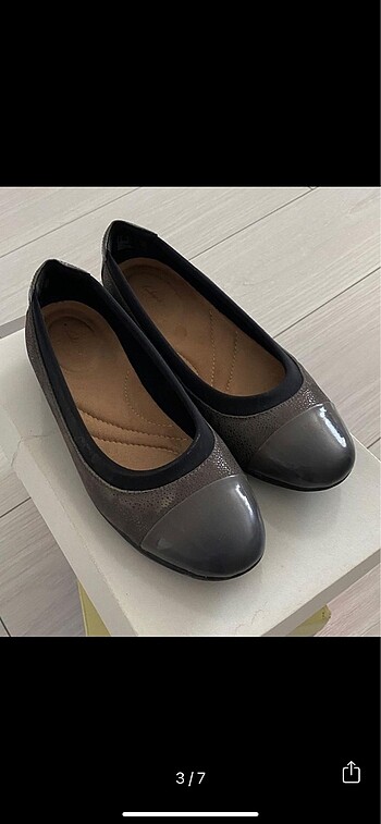 37 Beden Clarks babet ayakkabı
