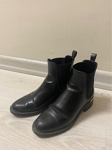 35 Beden Zara bot