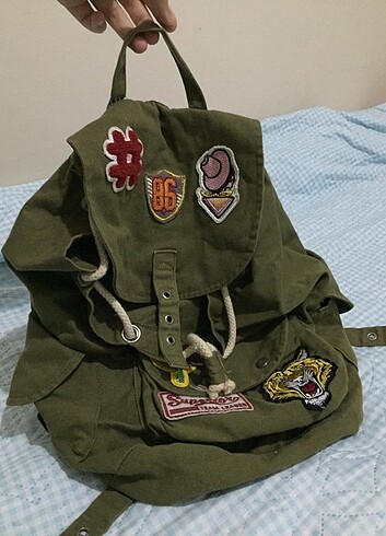 yeşil armalı vintage çanta 