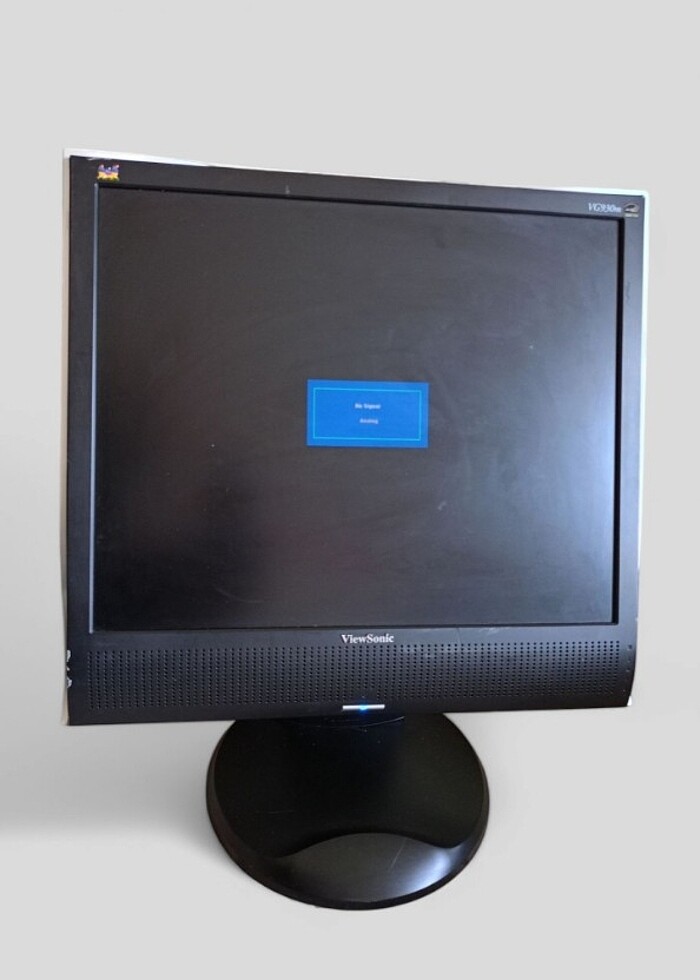 Viewsonic Vg930M-3 48cm/19 İnç Monitör - Görsel 2