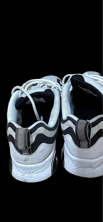 37,5 Beden beyaz Renk Nike air max 200 spor ayakkabi
