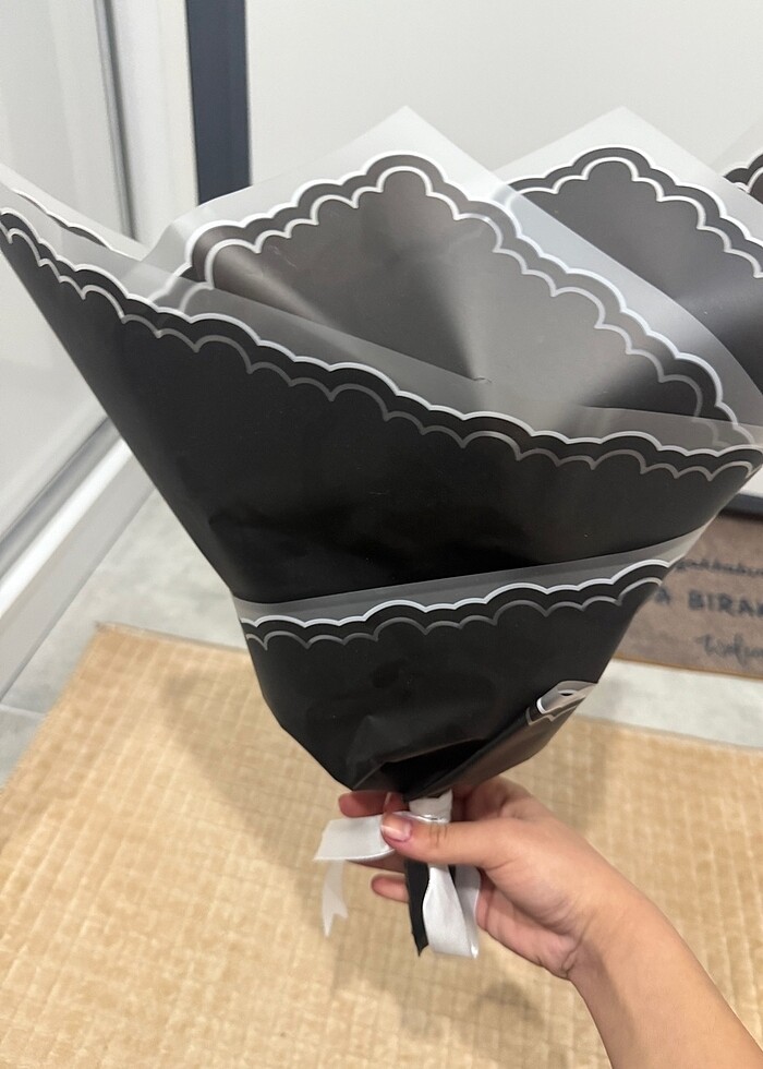 Kelebekli buket - Görsel 3