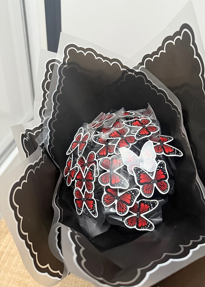 Kelebekli buket - Görsel 5