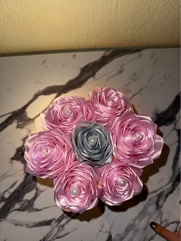 Kurdeleden gül yapımı - Görsel 5