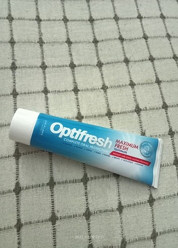 Optifresh maximum fresh diş macunu 