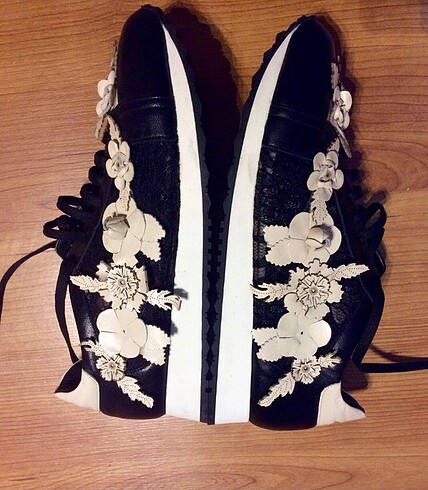 40 Beden siyah Renk Motifli Şık Sneakers