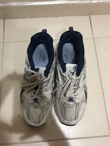 new balance spor ayakkabi