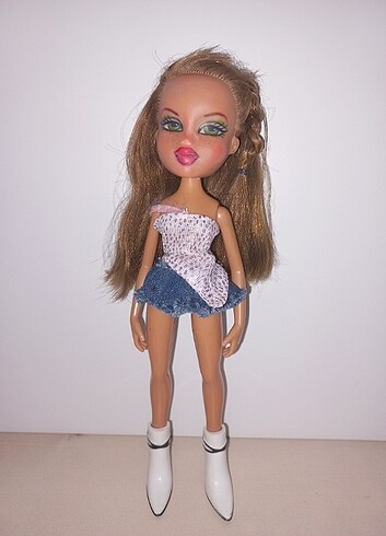 Bratz Yasmin 2001