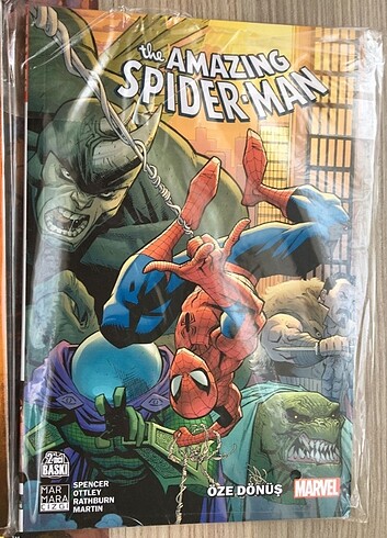 Amazing Spiderman Türkçe Çizgi Roman Cilt 1