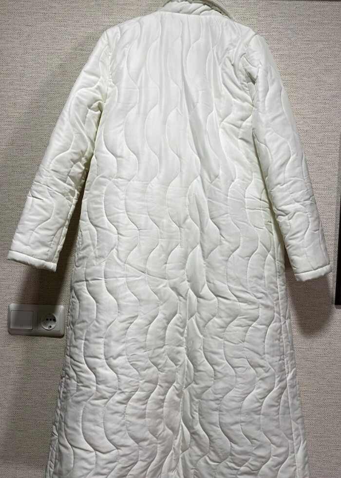 Berika Uzun Şişme Kaban - Görsel 3