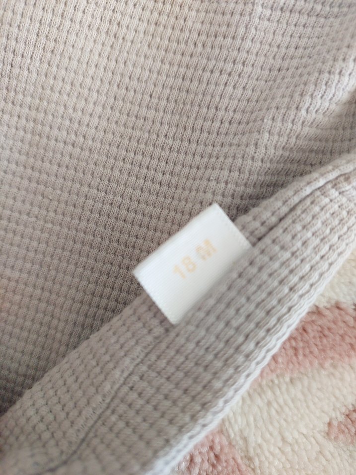 Uzun Kollu Gri Triko Bebek Kız Takımı - Görsel 4