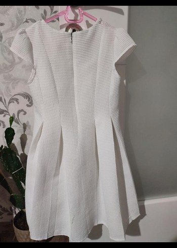 Kız Çocuk Piliseli Beyaz Elbise - Görsel 2