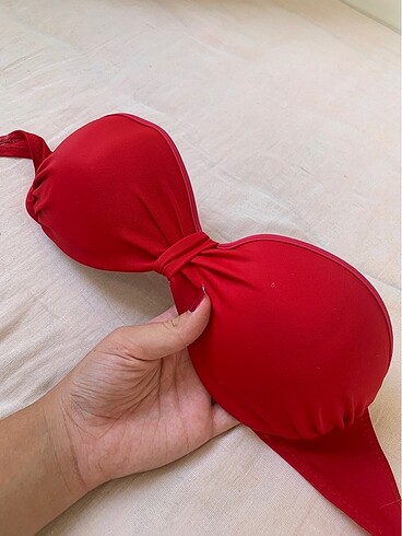 Bikini üstü