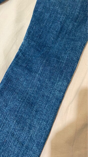 27 Beden Mavi jean