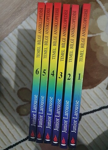 Junior larousse temel bilgi ansiklopedisi
