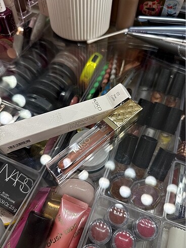  Beden Kiko Lip Oil