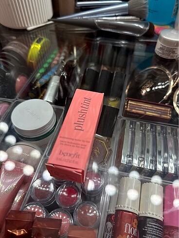 Benefit tint mat grup