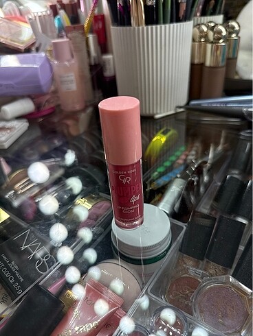 Golden rose plumper gloss