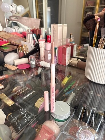 Diğer Twinkle pop glittering eye stick