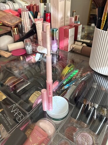 Diğer Twinkle pop glittering eye stick