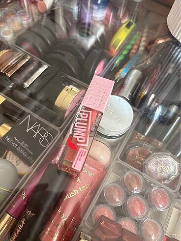 Maybelline lifter plump gloss