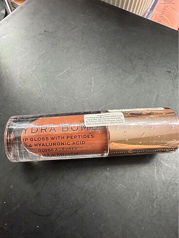 Revolution Revolution lip gloss