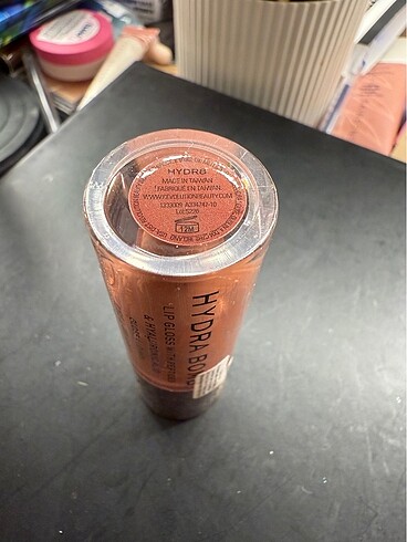 Beden Revolution lip gloss
