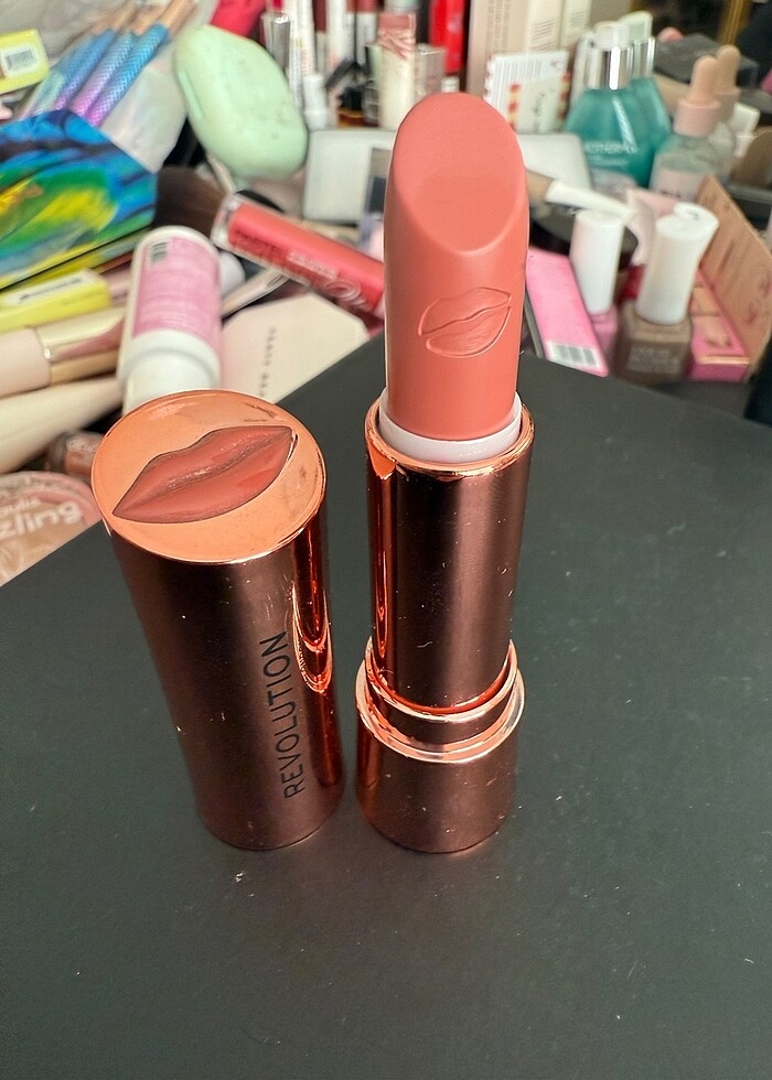 Revolution ruj - Görsel 2