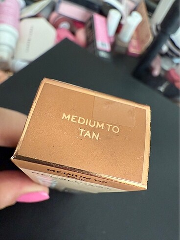  Beden Revolution likit bronzer