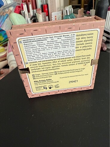 Diğer Lovely bronzer