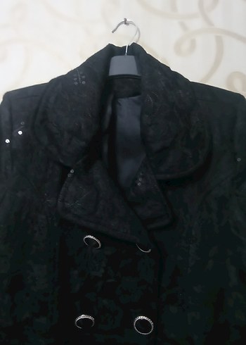 Düğmeli Siyah Kadın Kaban - Görsel 3