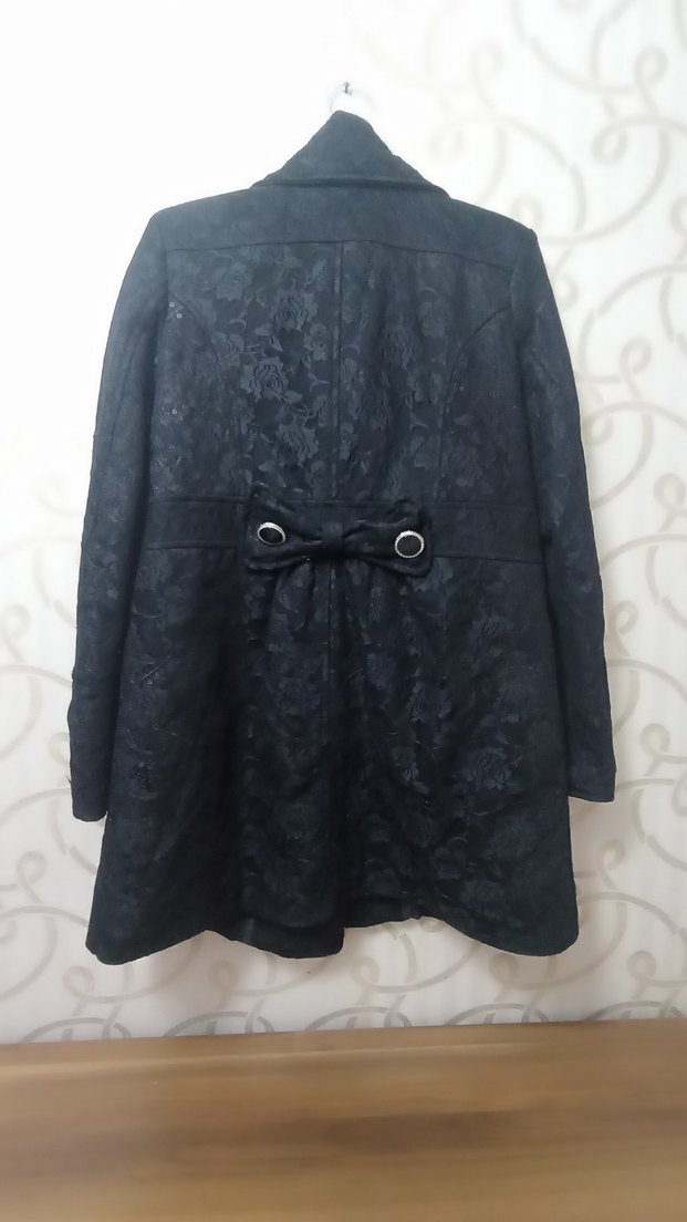 Düğmeli Siyah Kadın Kaban - Görsel 5