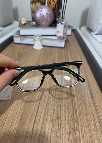 Tom ford yeşil - Görsel 3