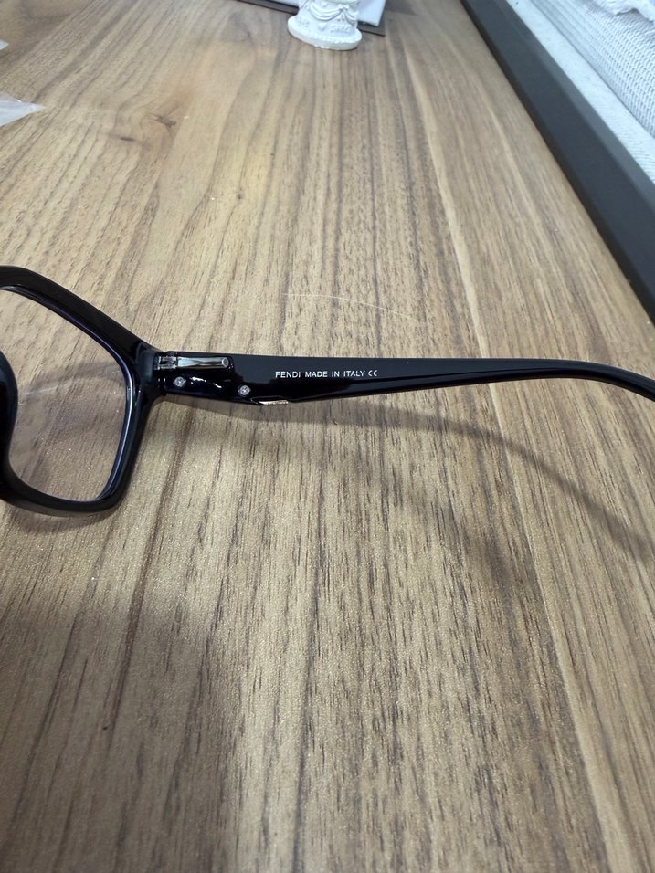 Fendi çerçeve optik - Görsel 5
