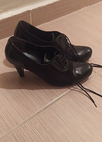 Siyah Kadın Ayakkabı