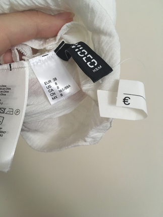 H&M Sırt kısmı dantelli