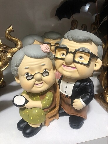 Diğer Çeşitli biblolar.