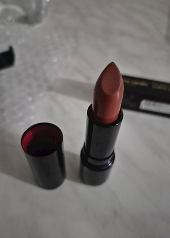 Beden çeşitli Renk Pierre Cardin Porcelain Edition Rouge Ruj