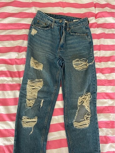 H&M HM yırtmaçlı kot pantolon