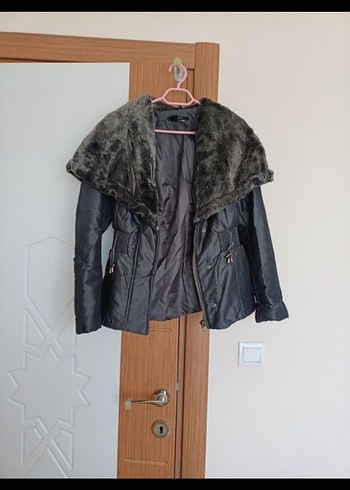 Gri Kürklü Kadın Kışlık Mont,zara marka s beden uyumlu,yepyeni - Görsel 6