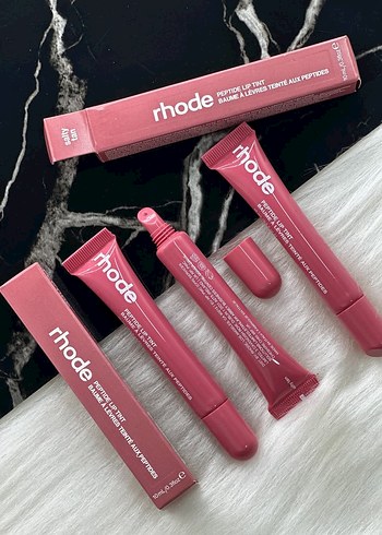 Rhode Pastel Pembe Renkli Dudak Balmı