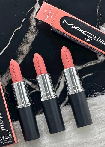 MAC Pembe Mat Ruj - Kind Sexy