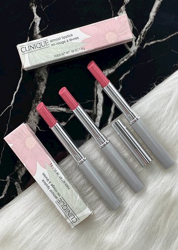 Clinique Pastel Pembe Ruj