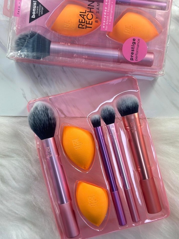 Real Techniques  Makyaj Fırça Seti - Görsel 2