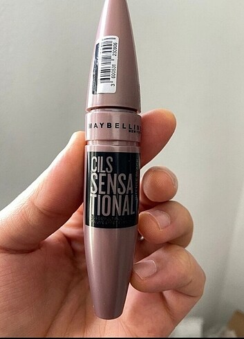 Maybelline maskara 