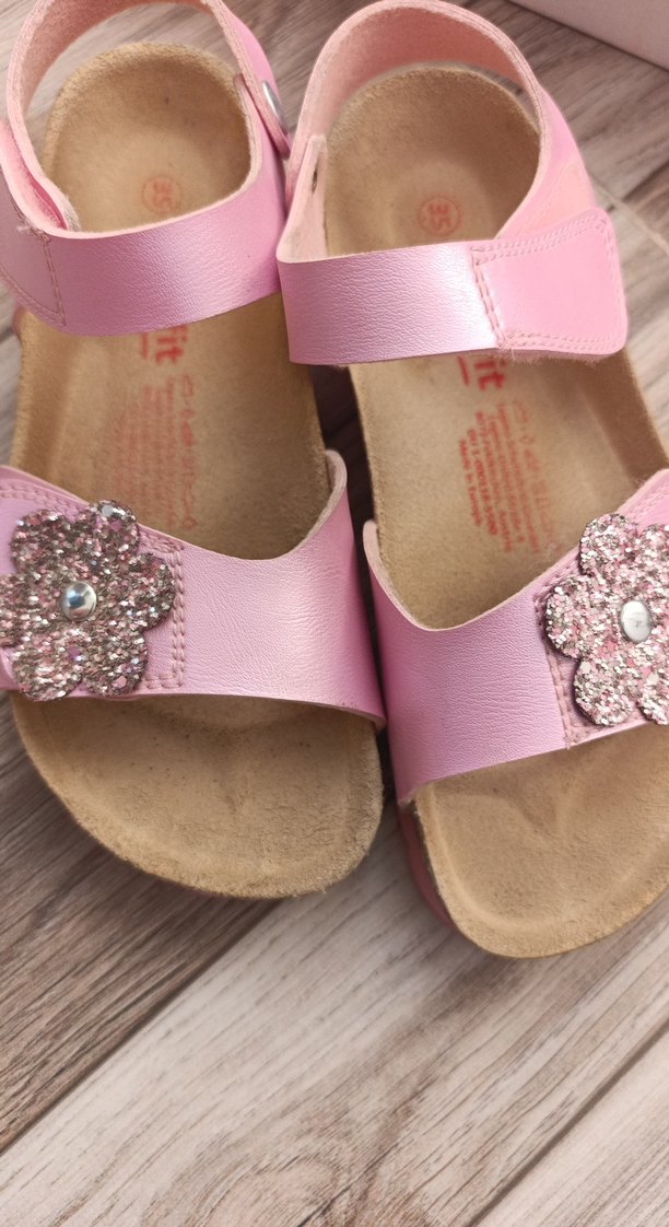 Kız Çocuk Pembe Tokalı Terlik - Görsel 5