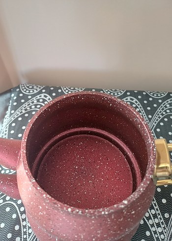 Beden bordo Renk Paçi bordo çaydanlık seti