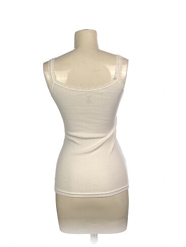 xl Beden PreLoved Askılı %70 İndirimli.