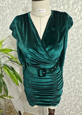 Kemerli Mini Yeşil V Yaka Elbise - Görsel 4