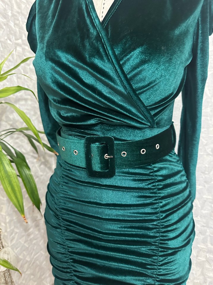 Kemerli Mini Yeşil V Yaka Elbise - Görsel 5